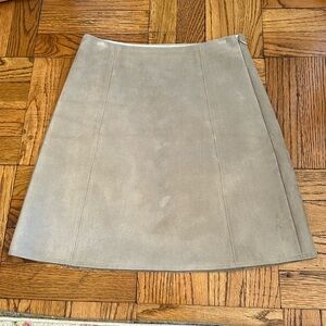 Aritizia Babaton faux suede skirt